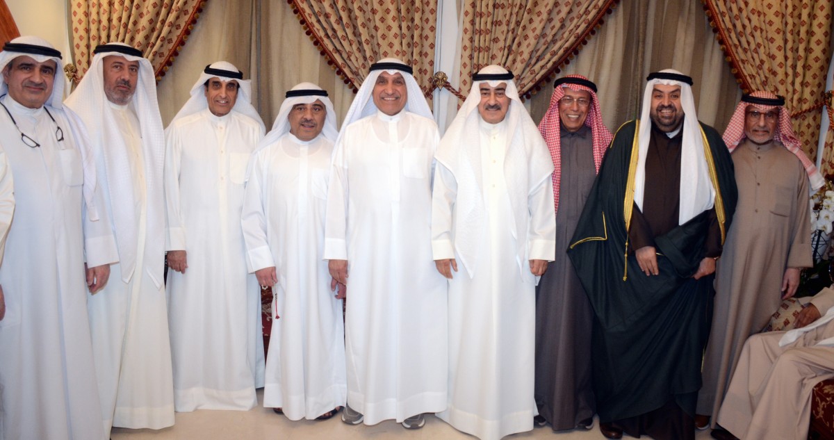 ديوان البرجس احتضن المهنئين