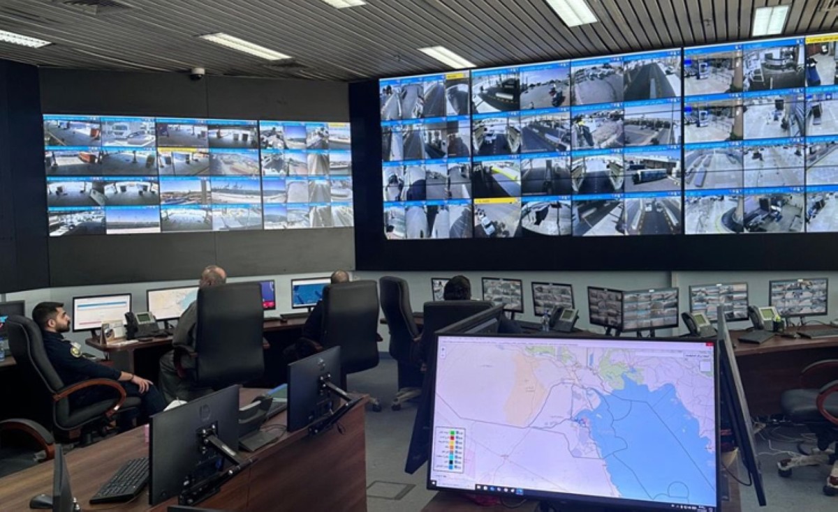 رئيس 'الجمارك' يتابع المستجدات في مختلف المنافذ الجمركية عبر غرفة التحكم والسيطرة