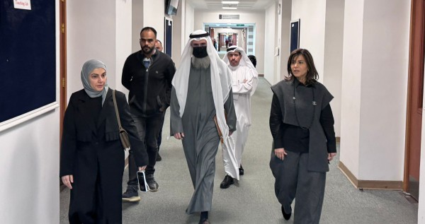مديرة جامعة الكويت دينا الميلم تتفقد الكليات والمرافق الخارجية