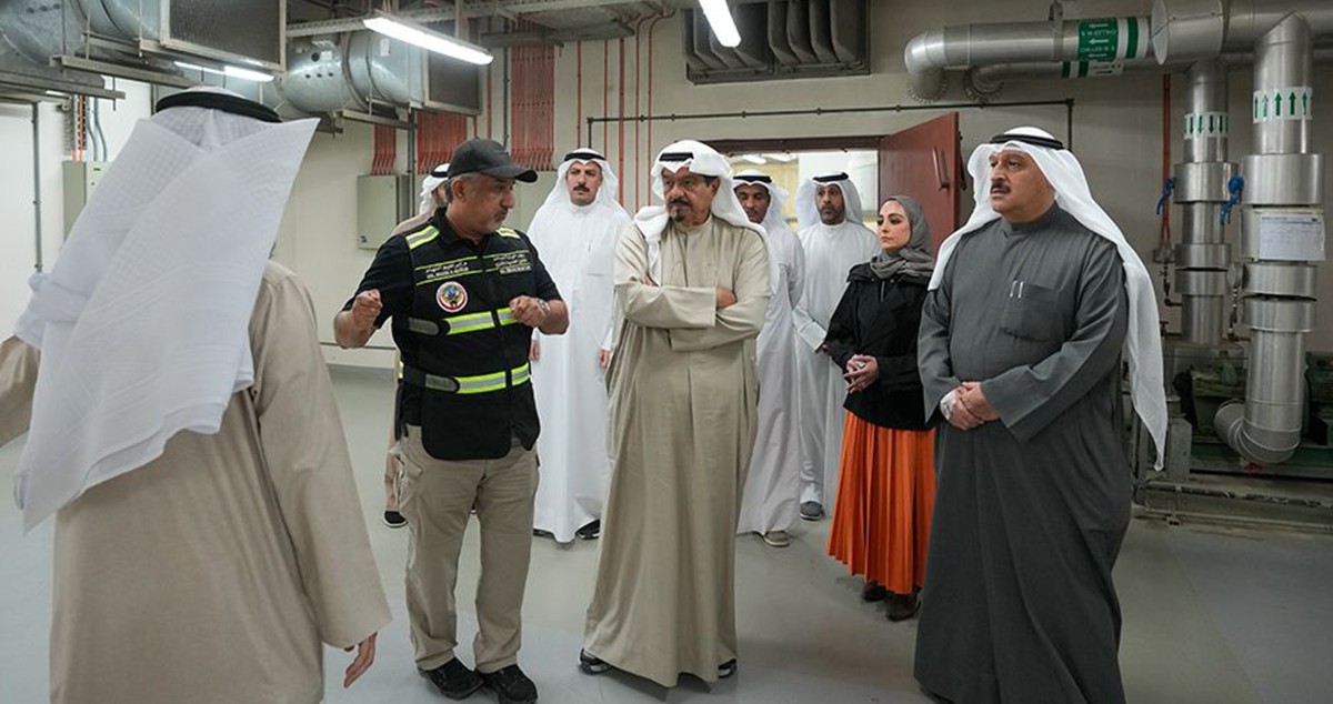 رئيس مجلس الوزراء يتفقد أحد ملاجئ الطوارئ