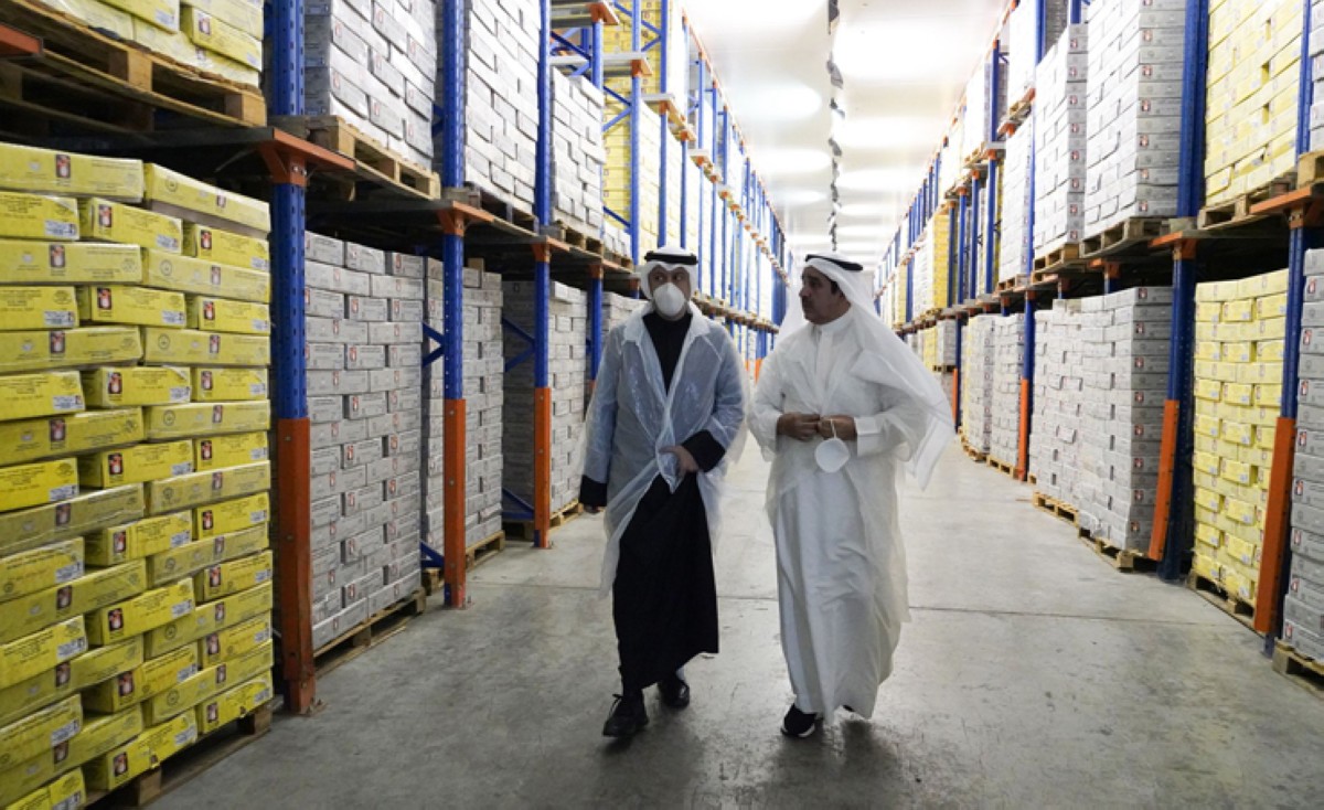 وزير 'التجارة' يتفقد شركات الدواجن: الأوضاع مطمئنة والإمدادات مستقرة