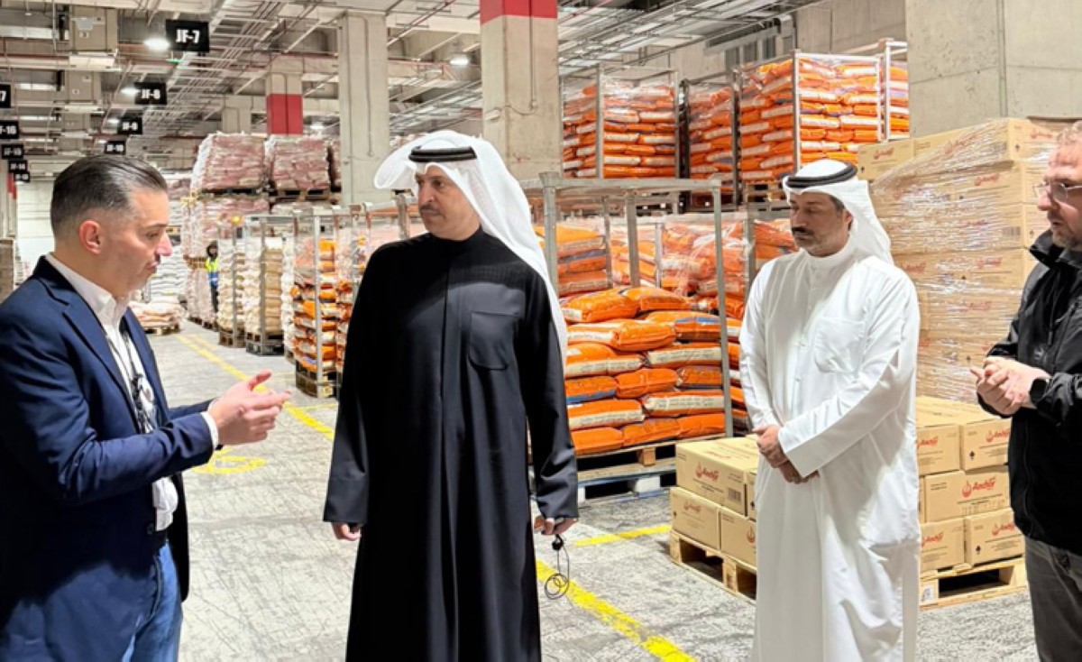 وزير 'التجارة' يتفقد شركات الدواجن: الأوضاع مطمئنة والإمدادات مستقرة