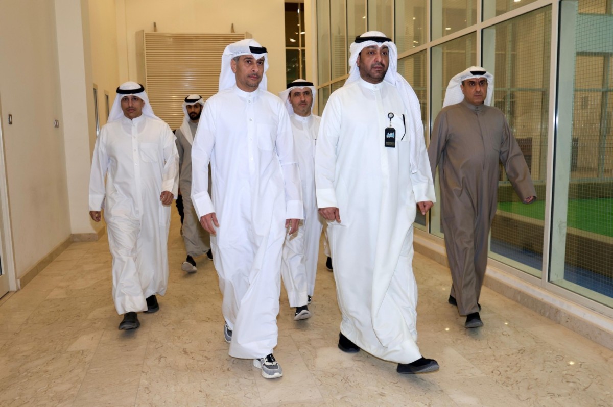 وزير 'الشباب' يتفقد مركز 'جابر الأحمد': متابعة جاهزية مقار الإيواء في المراكز الشبابية لمواجهة الطوارئ