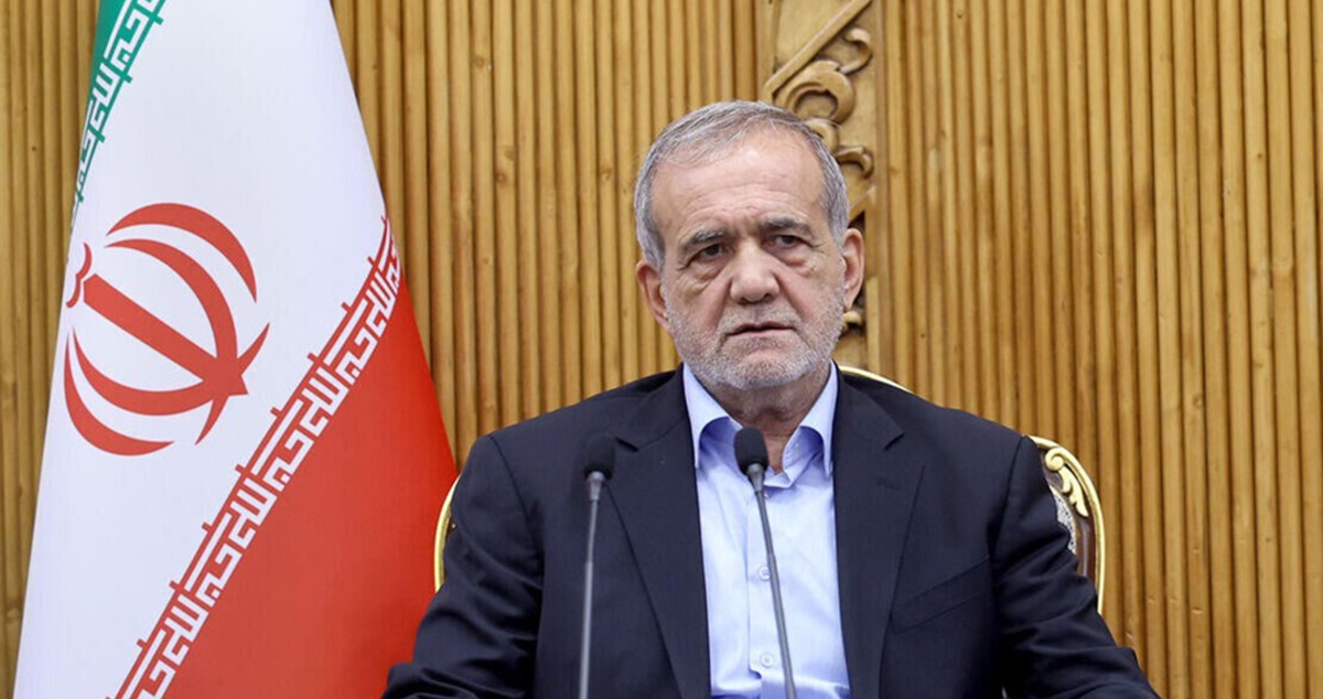 الرئيس الإيراني: أعتذر للدول المجاورة وليست لدينا عداوة معها