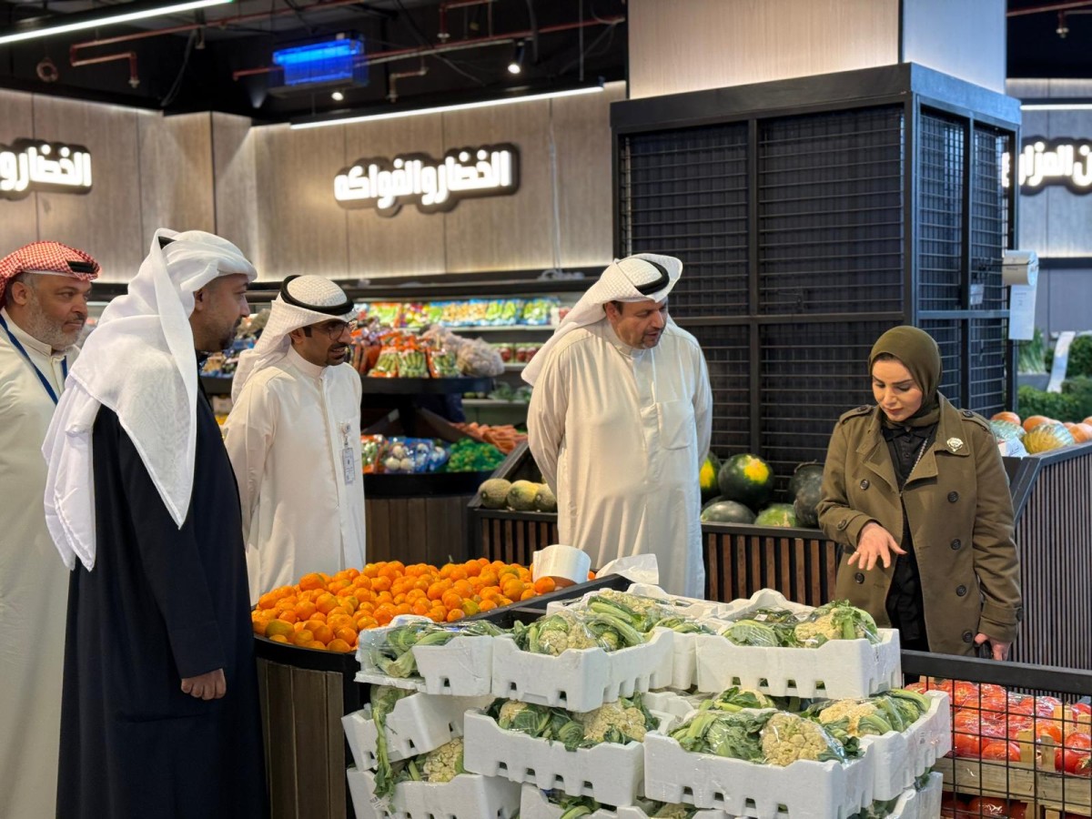 وزيرة 'الشؤون' تفقدت عدداً من الجمعيات التعاونية: التأكد من استقرار السوق وتوفر السلع الأساسية