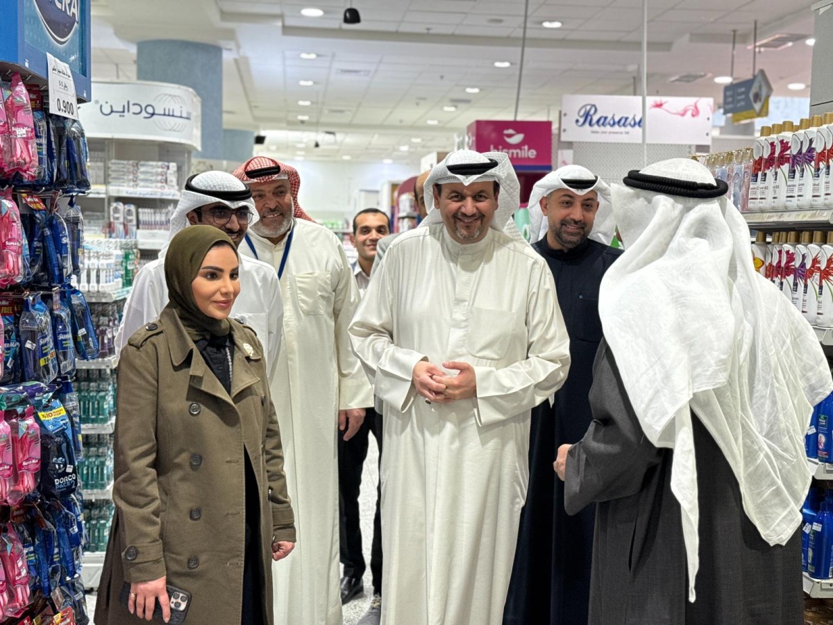 وزيرة 'الشؤون' تفقدت عدداً من الجمعيات التعاونية: التأكد من استقرار السوق وتوفر السلع الأساسية