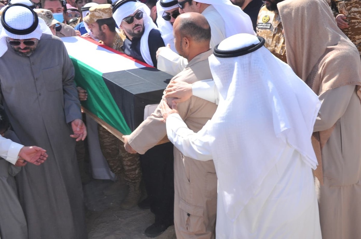 الكويت تشيّع شهيدي الواجب المقدم ركن عبدالله الشراح والرائد فهد المجمد