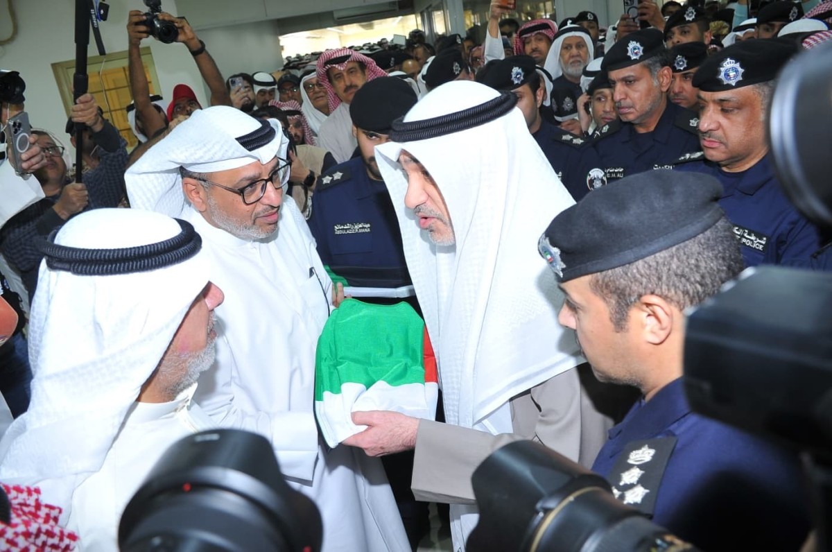 الكويت تشيّع شهيدي الواجب المقدم ركن عبدالله الشراح والرائد فهد المجمد