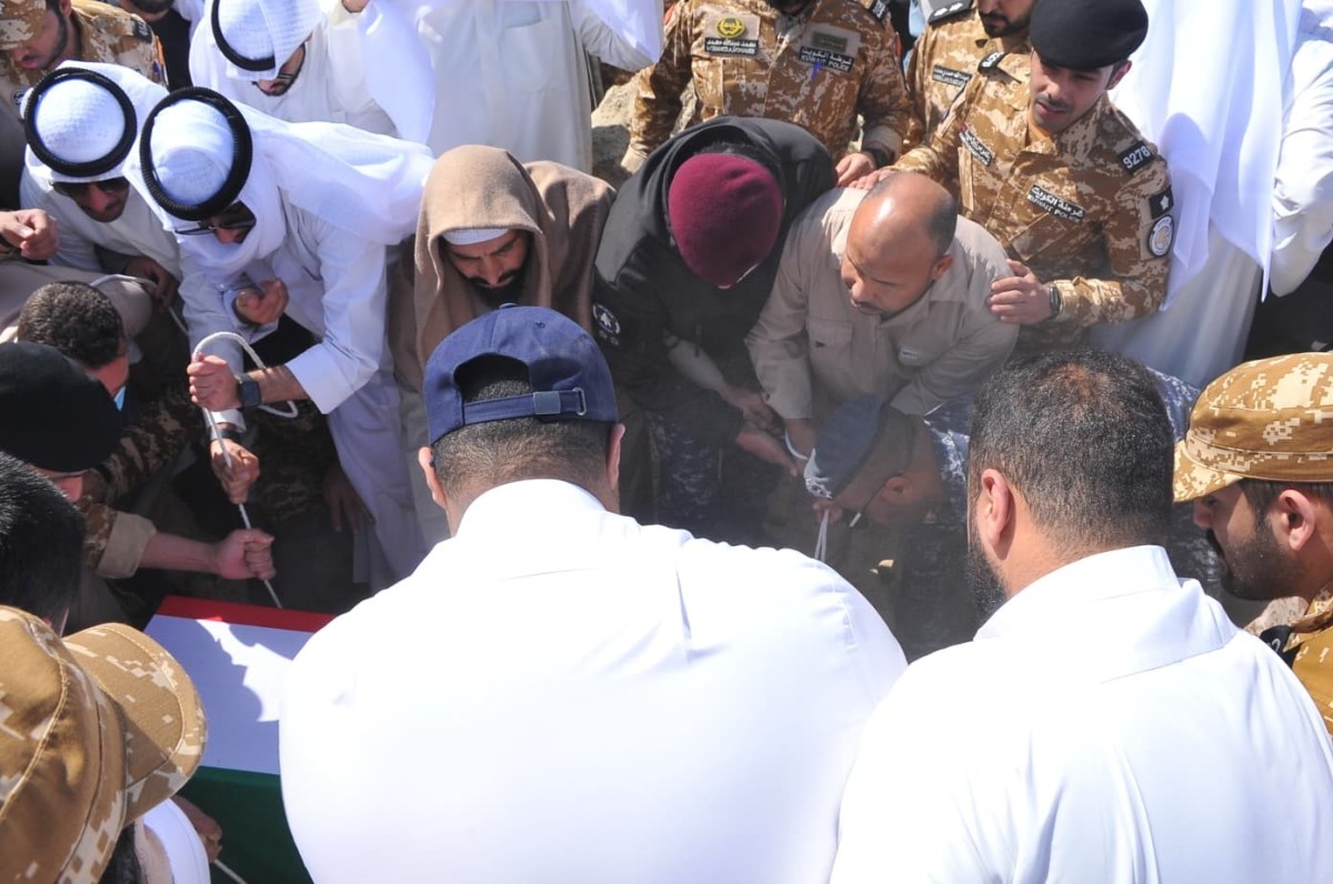 الكويت تشيّع شهيدي الواجب المقدم ركن عبدالله الشراح والرائد فهد المجمد