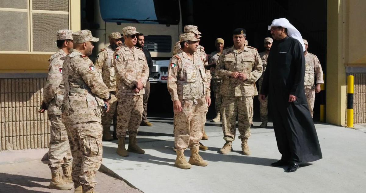 وزير الدفاع يتفقد هيئة الإمداد والتموين: تعزيز الاستعداد لمواجهة مختلف التحديات