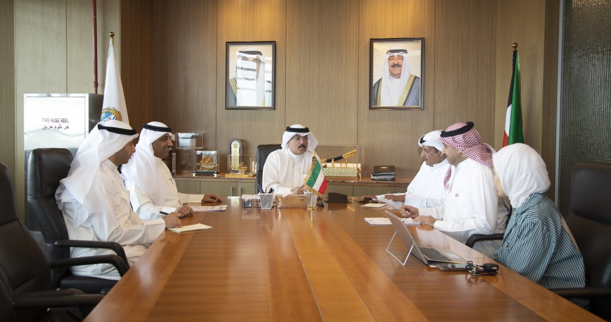 وزير التربية يترأس اجتماعاً موسعاً لمتابعة سير العملية التعليمية في ظل الظروف الراهنة