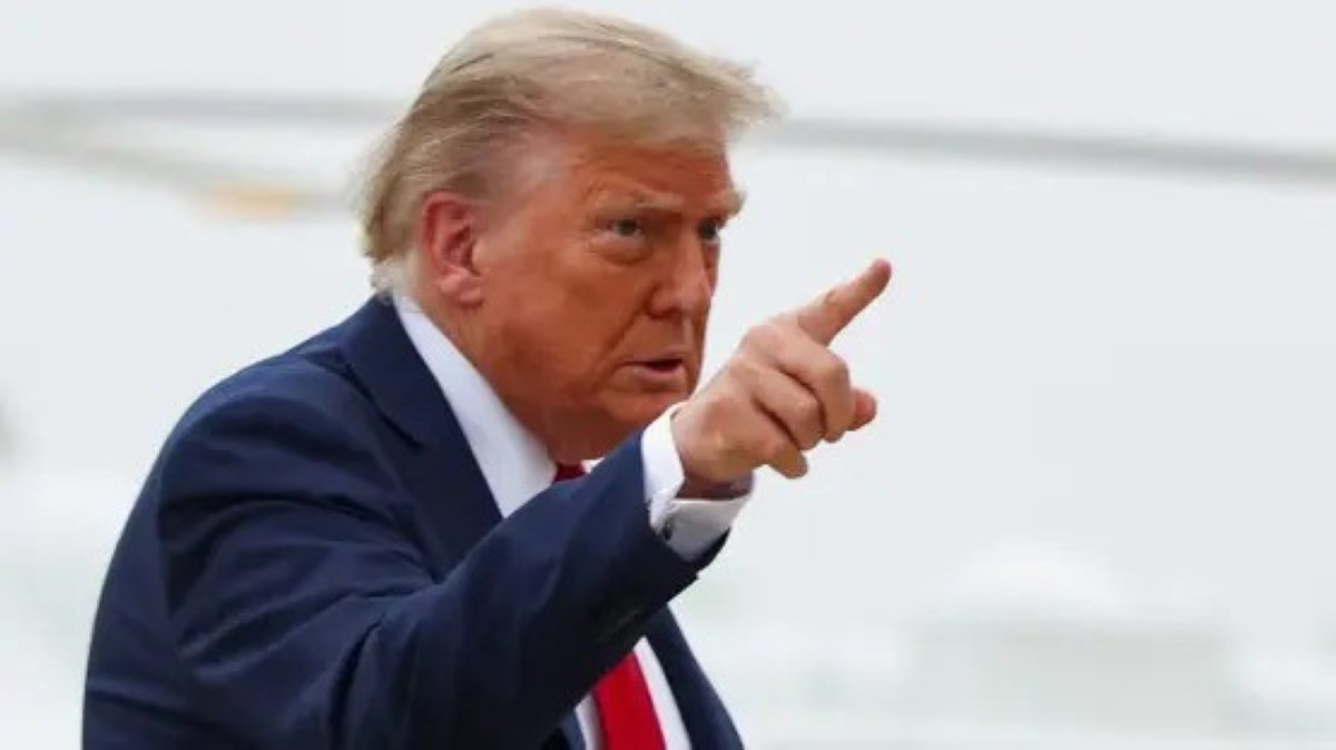 ترامب: راقبوا ما سيحدث اليوم في إيران