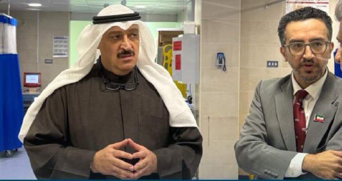 وزير الصحة يتفقد جاهزية أقسام الطوارئ في مستشفيي مبارك الكبير والأميري