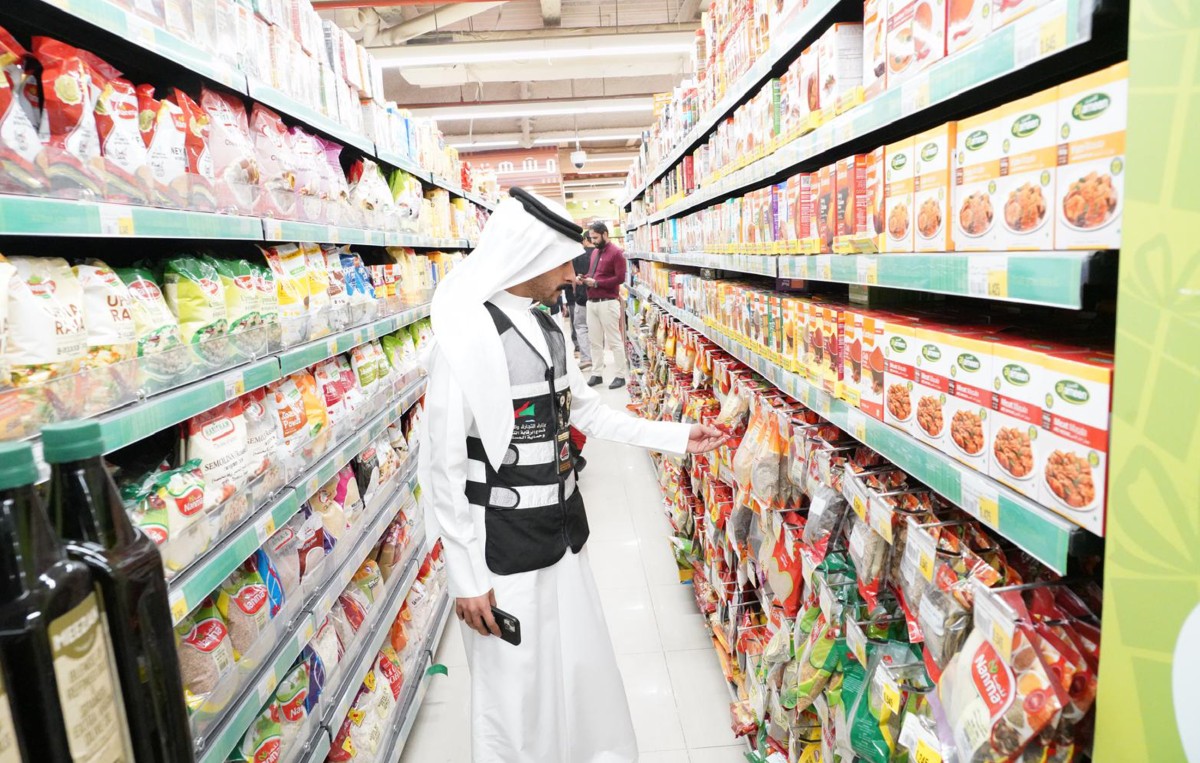 'التجارة': تحرير 36 محضر ضبط مخالفات متنوعة في محافظتي الفروانية والأحمدي 2 'التجارة': تحرير 36 محضر ضبط مخالفات متنوعة في محافظتي الفروانية والأحمدي