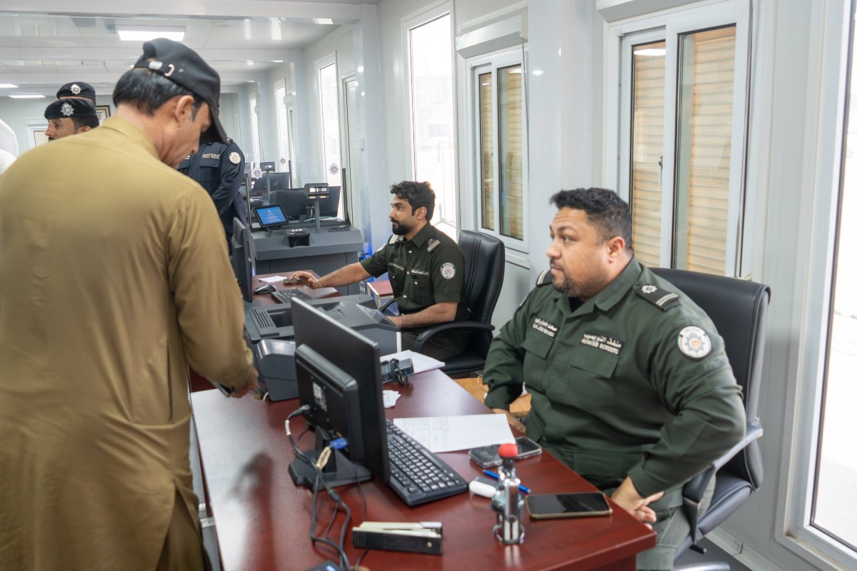 رئيس الوزراء يتفقد منفذ النويصيب: التنسيق بين مختلف الجهات للحفاظ على أمن البلاد وتعزيز كفاءة العمل