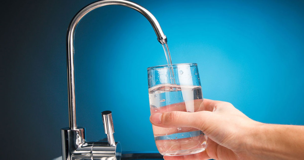 'التجارة' تطمئن: مياه 'الفلتر' خيار آمن للشرب