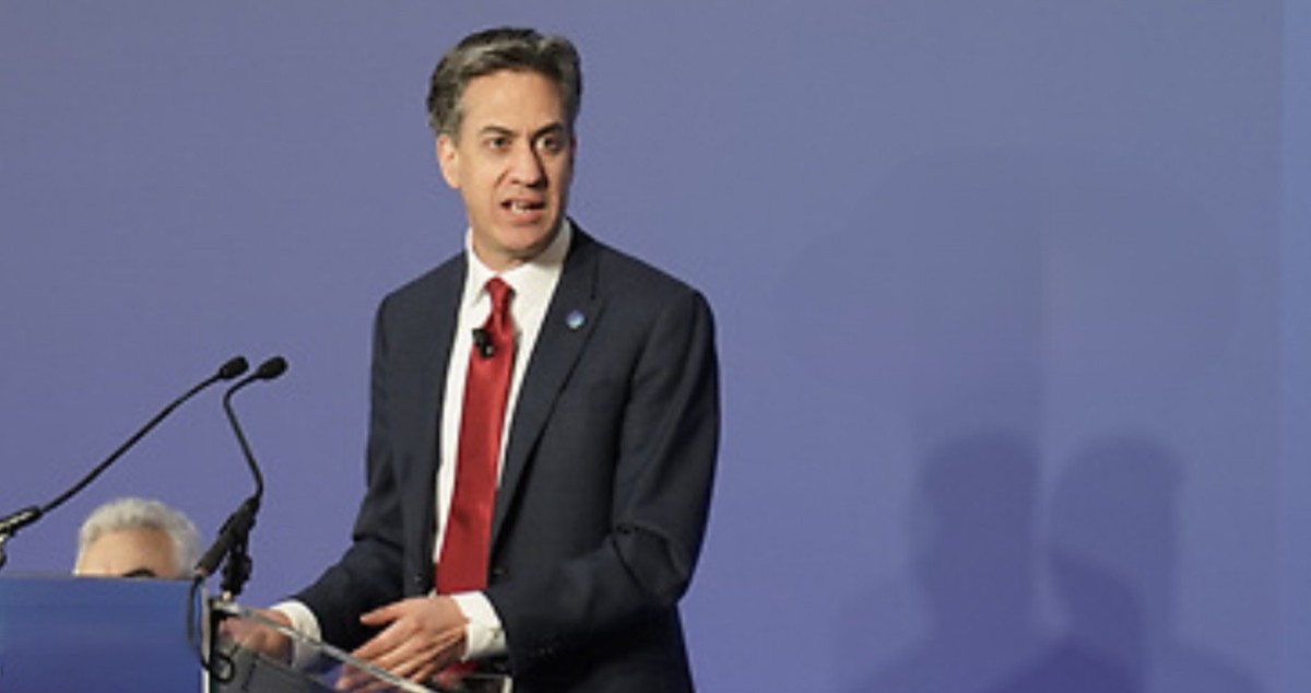 بريطانيا: مشاورات مع الحلفاء لإعادة فتح مضيق هرمز وتأمين الملاحة