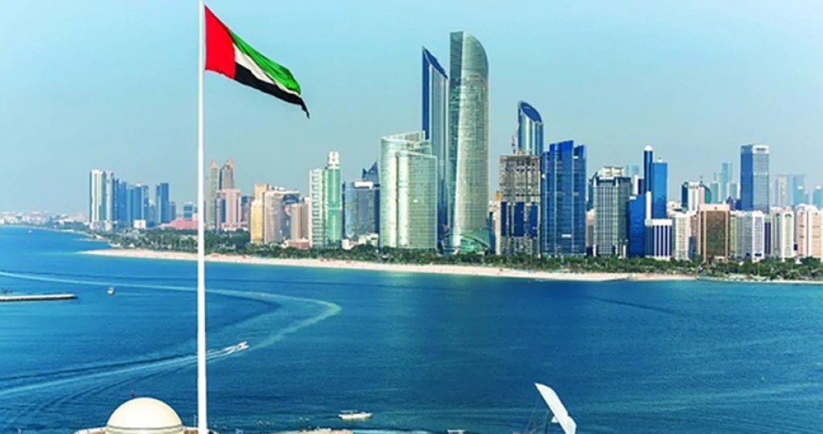 مقتل شخص جراء سقوط شظايا في بني ياس بأبوظبي 