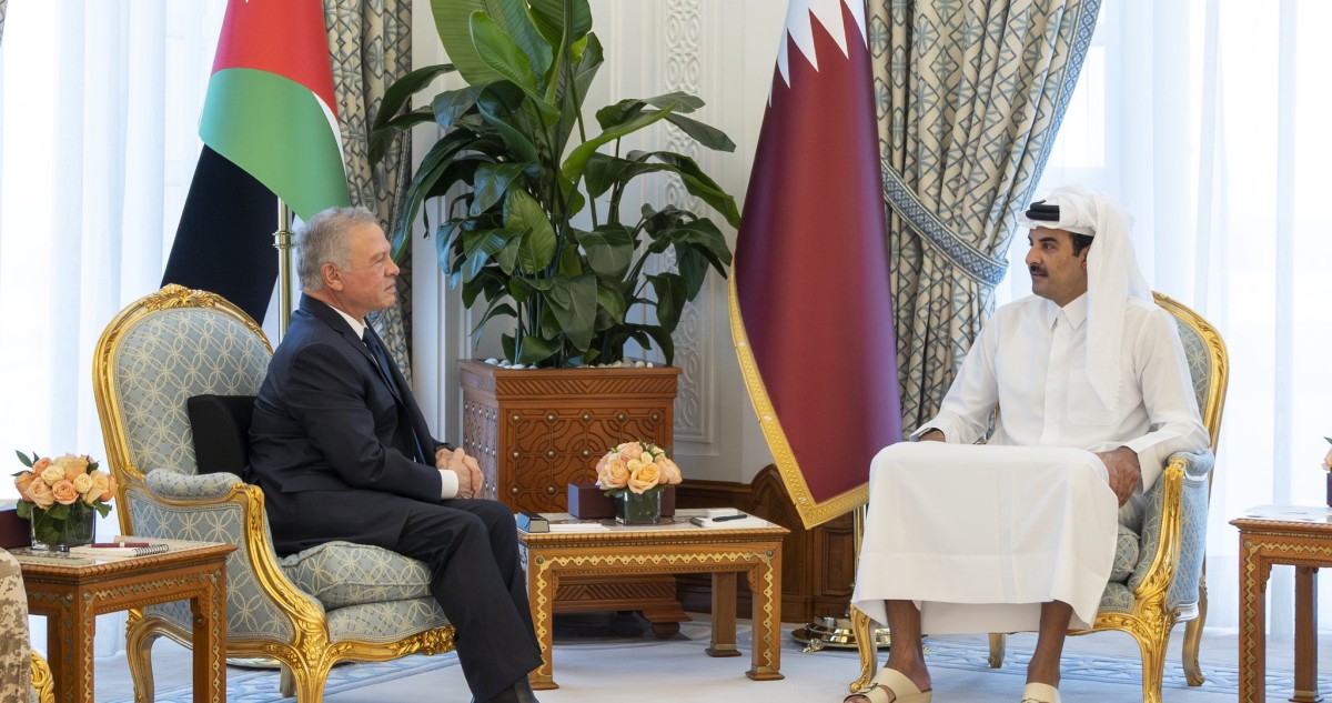أمير قطر وملك الأردن يبحثان تطورات الأوضاع في المنطقة... ويؤكدان ضرورة وقف العمليات العسكرية