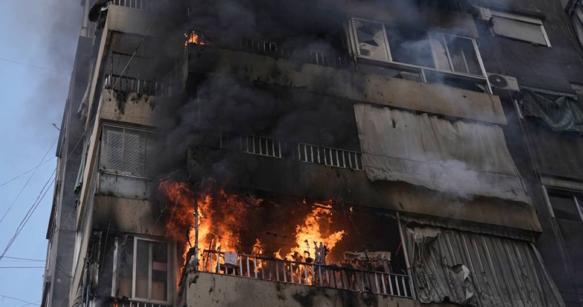 الصحة اللبنانية: 14 قتيلاً في غارات إسرائيلية على بيروت وصيدا