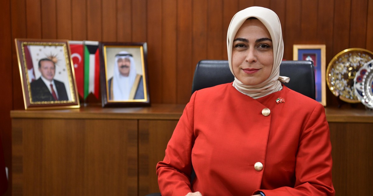 السفيرة التركية: نقف إلى جانب الكويت ونسعى لإنهاء النزاع في أقرب وقت