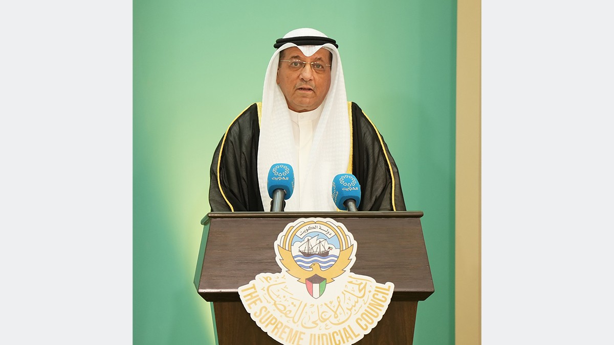 'الرؤية الشرعية': غداً المتمم لرمضان والجمعة أول أيام عيد الفطر
