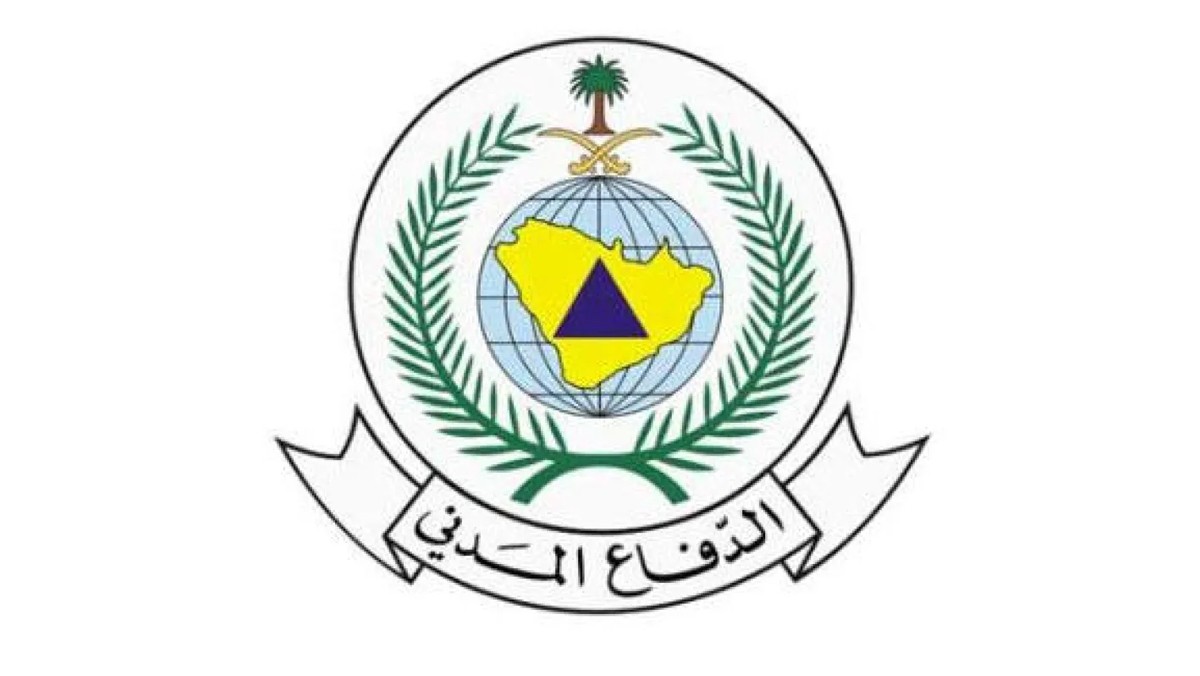 الدفاع المدني السعودي: إصابة 4 مقيمين وأضرار مادية جراء سقوط شظايا اعتراض صاروخ في الرياض