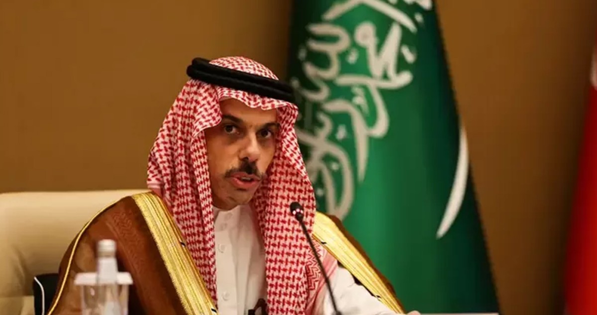 وزير الخارجية السعودي: هجمات إيران على جيرانها سيكون لها عواقب