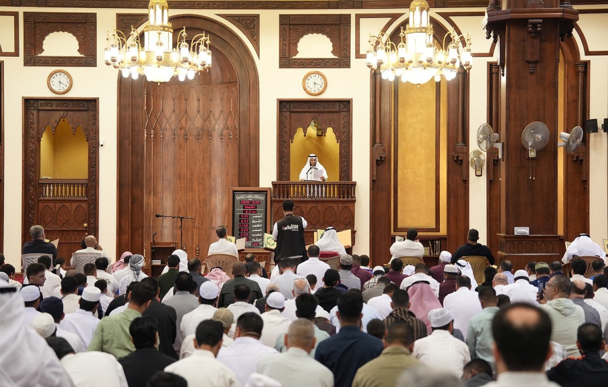 المصلون أدوا صلاة العيد بمساجد البلاد وسط أجواء مفعمة بالإيمان