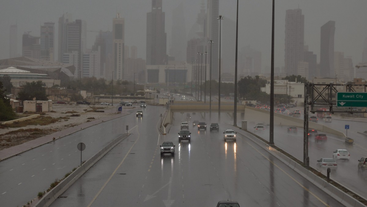 'الأرصاد': أمطار متفرقة مساء اليوم حتى ليل غد