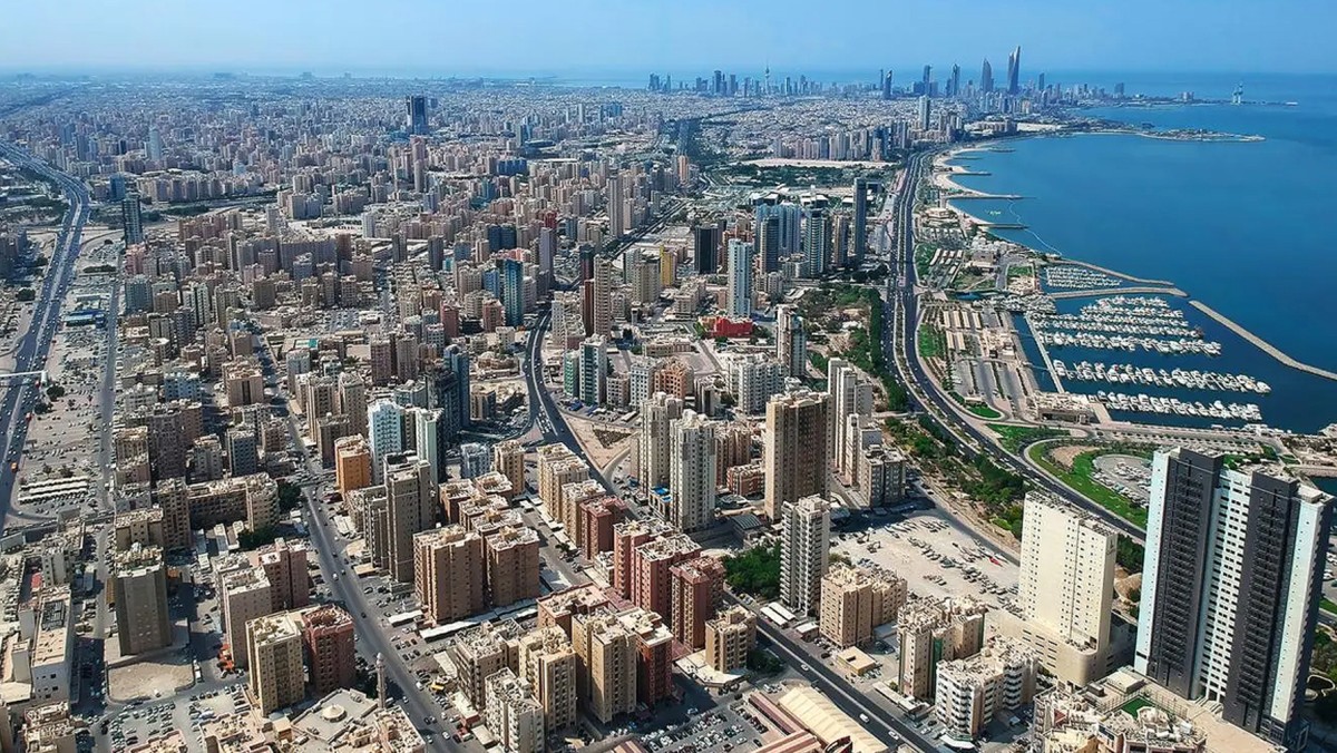 العقار  الكويتي بين التشريعات الحديثة والتوترات الإقليمية