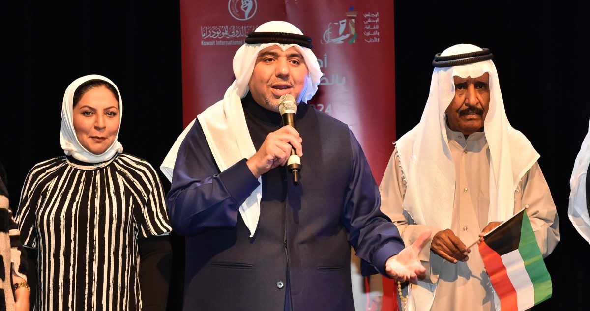 محمد جابر: جائزة الشارقة للإبداع المسرحي أشعلت بداخلي جذوة الشغف