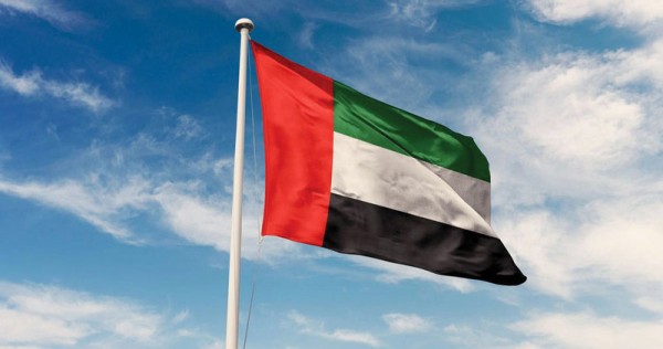 الإمارات: وفاة شخصين وإصابة 3 إثر سقوط شظايا صاروخ باليستي في أبوظبي
