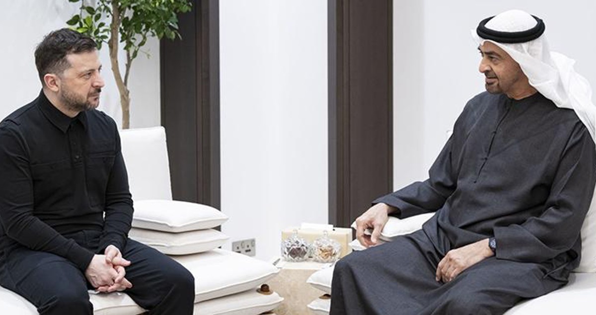 &rlm;محمد بن زايد: ⁧‫الإمارات‬⁩ تتعامل مع الأزمة الحالية بحكمة وصبر