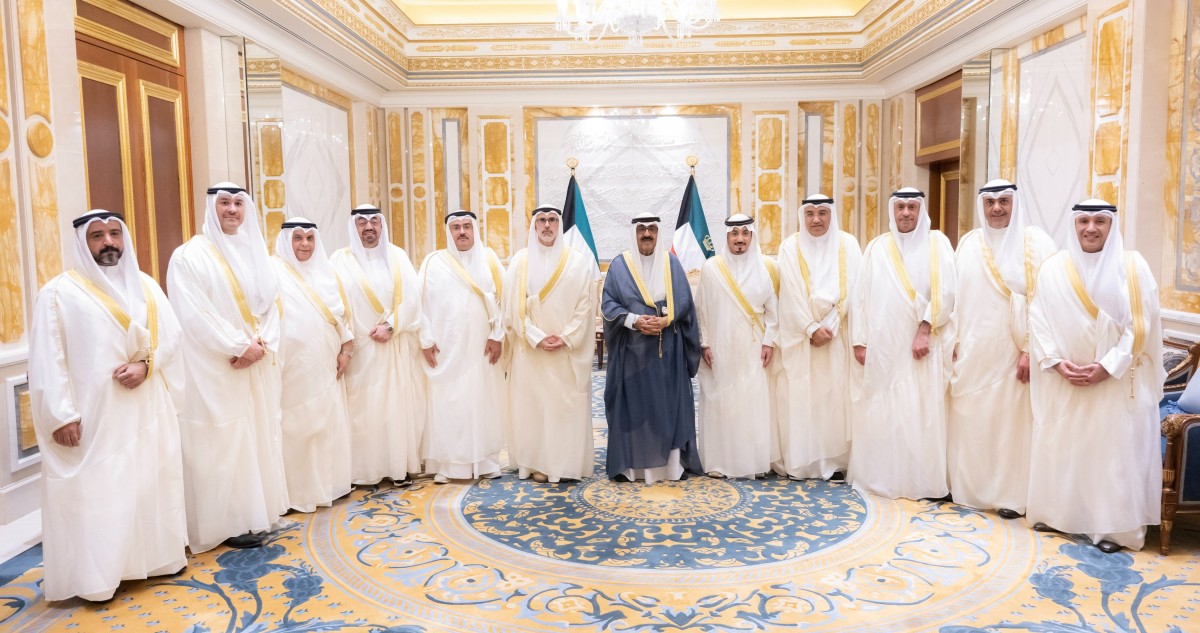 سمو الأمير يستقبل رؤساء البعثات الديبلوماسية الجدد لأداء اليمين القانونية