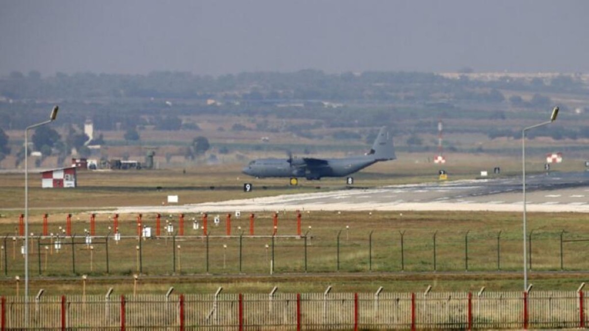 تركيا تنفي استخدام قاذفات أميركية لقاعدة إنجرليك الجوية