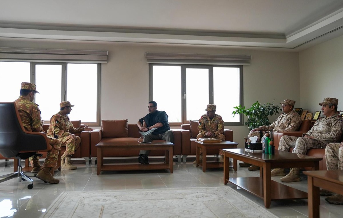 وزير الدفاع: أداء الواجب بروح عالية والحفاظ على أعلى درجات الاستعداد