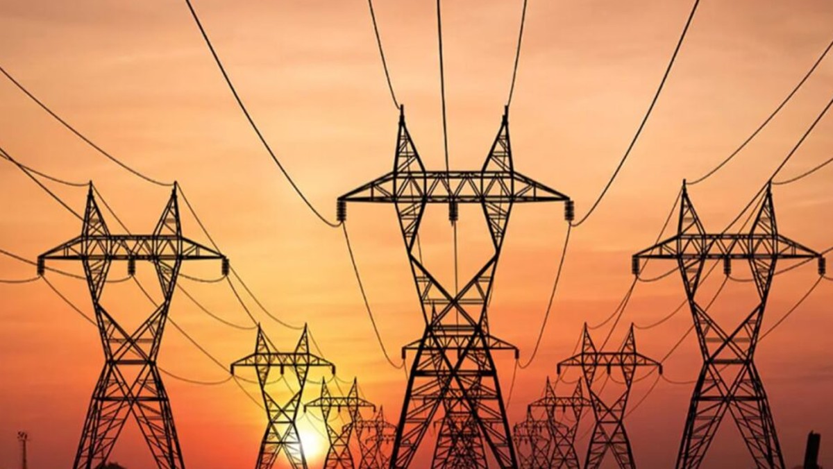 ترشيد الكهرباء والماء سلوك وطني حضاري لا يرتبط بأزمات