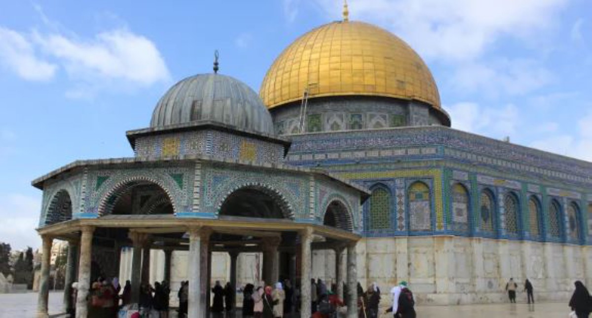 إعادة فتح المسجد الأقصى بعد 40 يومًا من إغلاقه