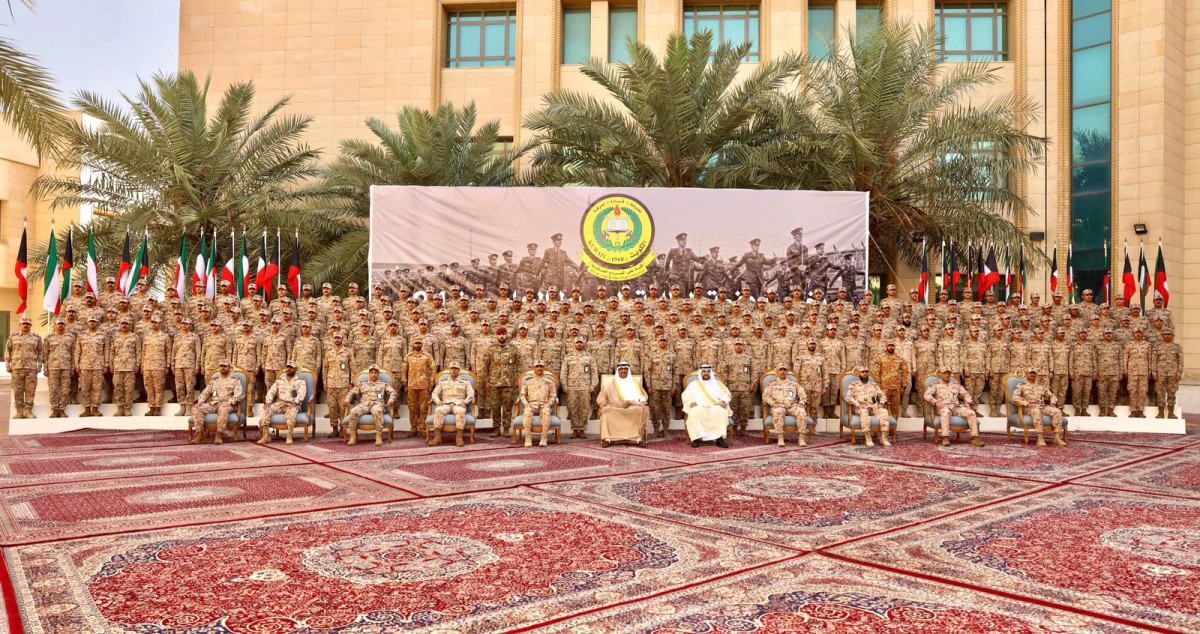 كلية علي الصباح العسكرية تحتفل بتخريج الدفعة 24 من الطلبة الضباط الجامعيين 