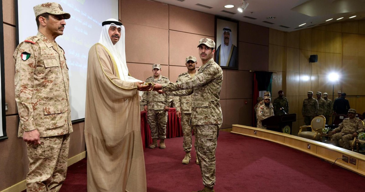 كلية علي الصباح العسكرية تحتفل بتخريج الدفعة 24 من الطلبة الضباط الجامعيين