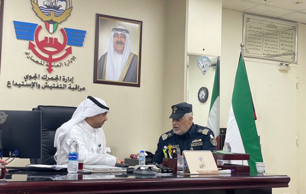 نائب رئيس 'الجمارك' يتفقد 'الشحن الجوي': الالتزام بالتعليمات وتطبيق أعلى معايير الدقة والكفاءة في الأداء