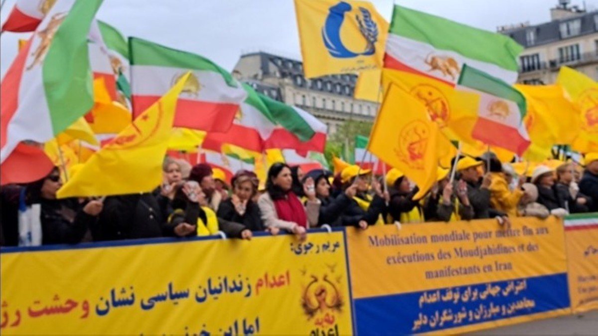 آلاف يتظاهرون في باريس احتجاجاً على تصاعد الإعدامات في إيران