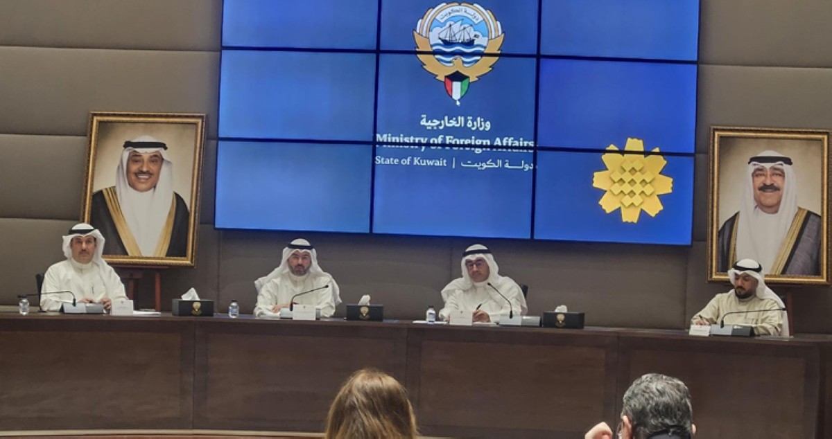 رئيس 'الطيران المدني' بحث مع سفراء الاتحاد الأوروبي أثر العدوان على مطار الكويت