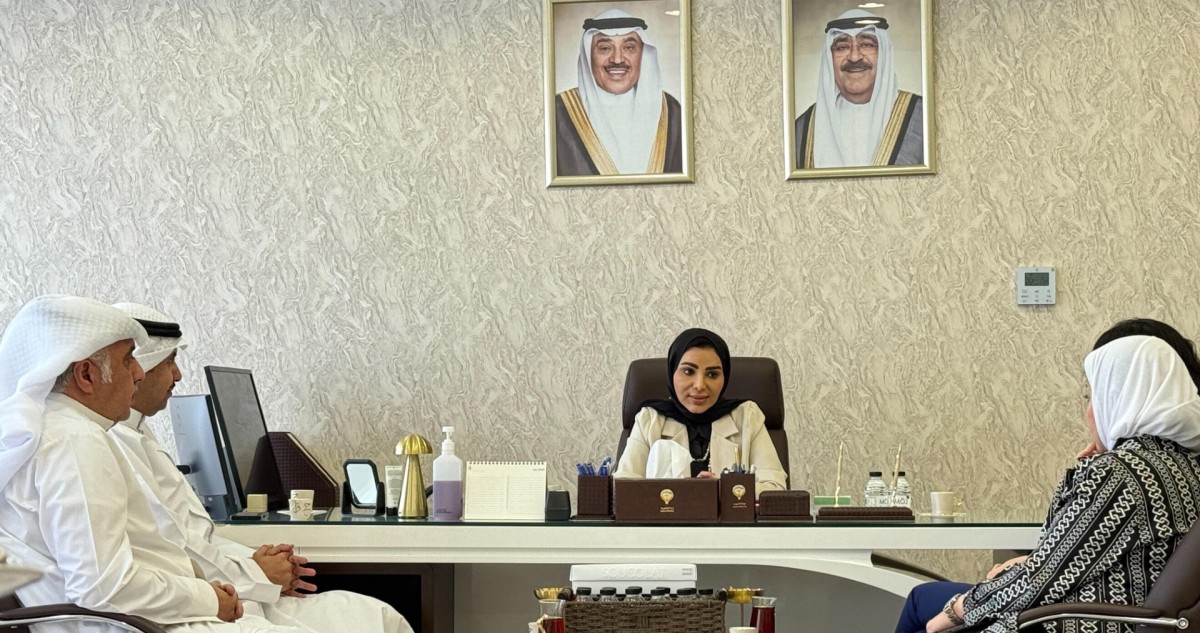 وزيرة «الشؤون» تبحث مع قيادات 039;هيئة الإعاقة039; الجوانب المالية وتطوير آليات الصرف بالملفات التعليمية 