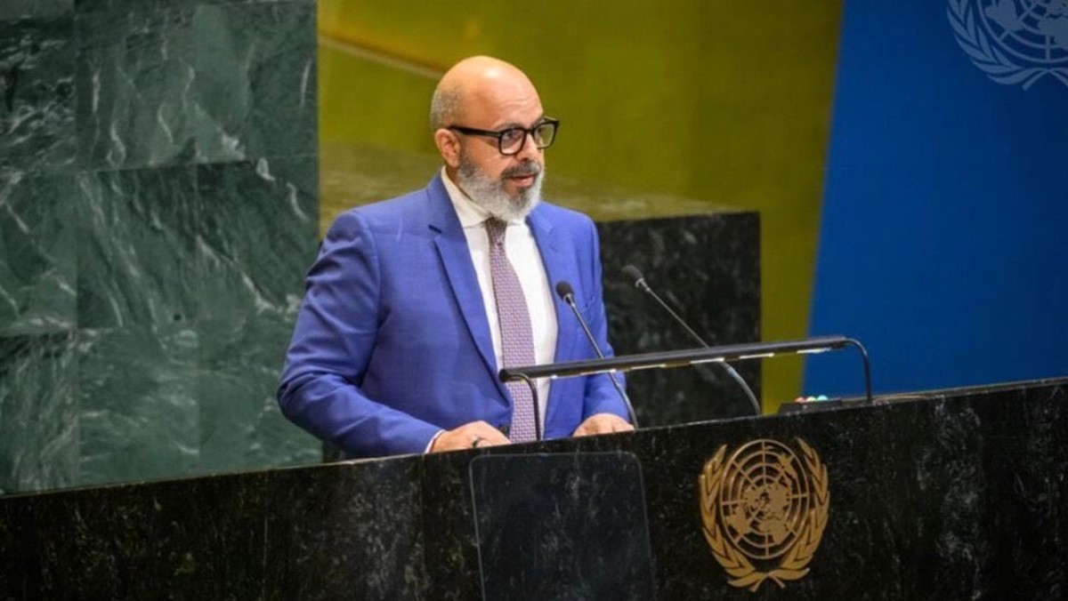 مندوب الكويت لدى الأمم المتحدة: مواصلة العمل لتقديم مشروع قرار جديد بشأن مضيق هرمز