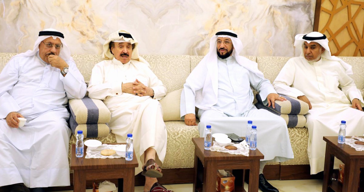 العميد زار ديوان ناهس العنزي... أمسية كويتية بامتياز