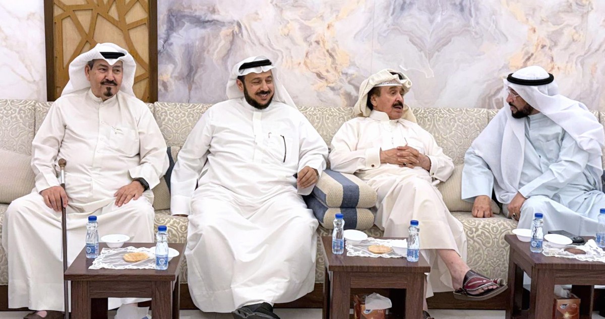 العميد زار ديوان ناهس العنزي... أمسية كويتية بامتياز