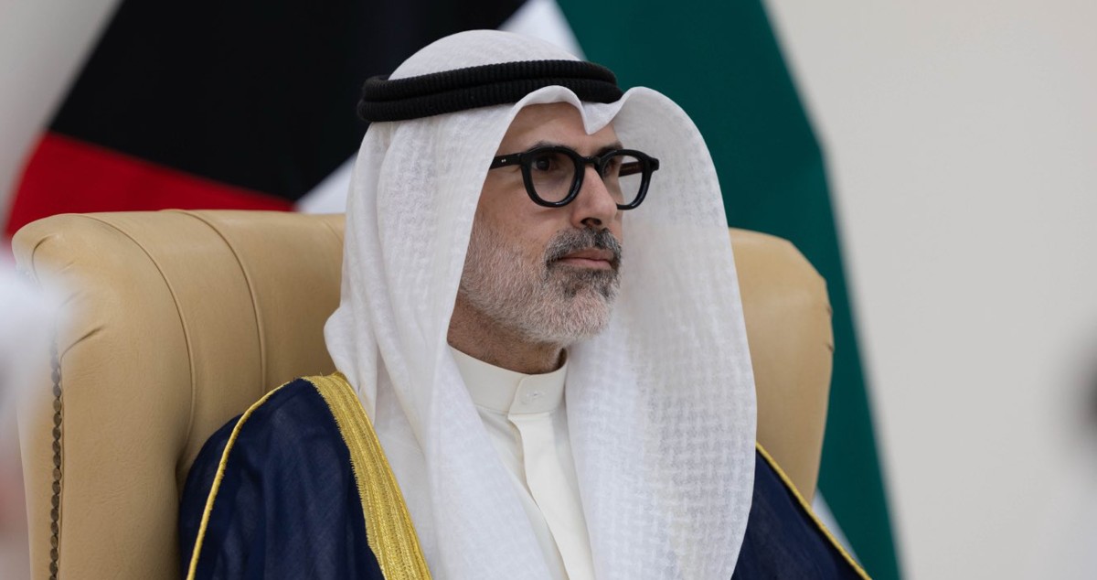 وزير الخارجية يجدد موقف الكويت الثابت: مضيق هرمز ممر مائي دولي طبيعي 