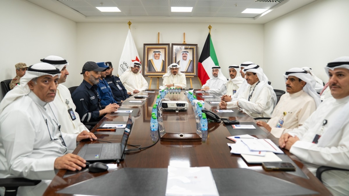 رئيس الوزراء: التنسيق الكامل بين الجهات المعنية لضمان جاهزية مطار الكويت الدولي للتشغيل